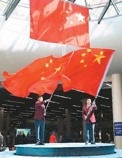 三亚通报“一流动摊贩卖水果缺斤短两”：行政处罚3万元
